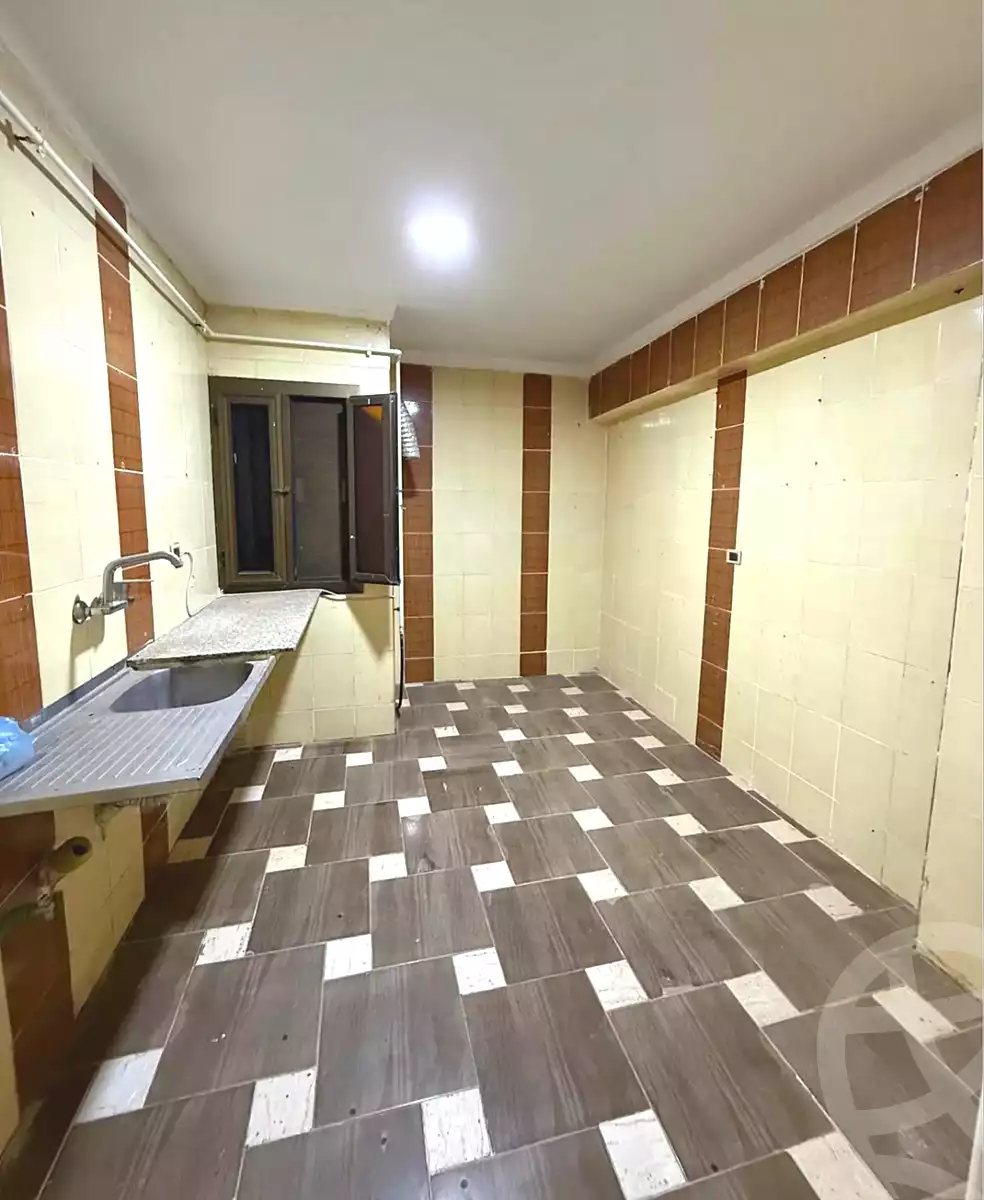 https://aqarmap.com.eg/en/listing/7223401-for-sale-alexandria-el-mandara-shr-jml-bd-lnsr