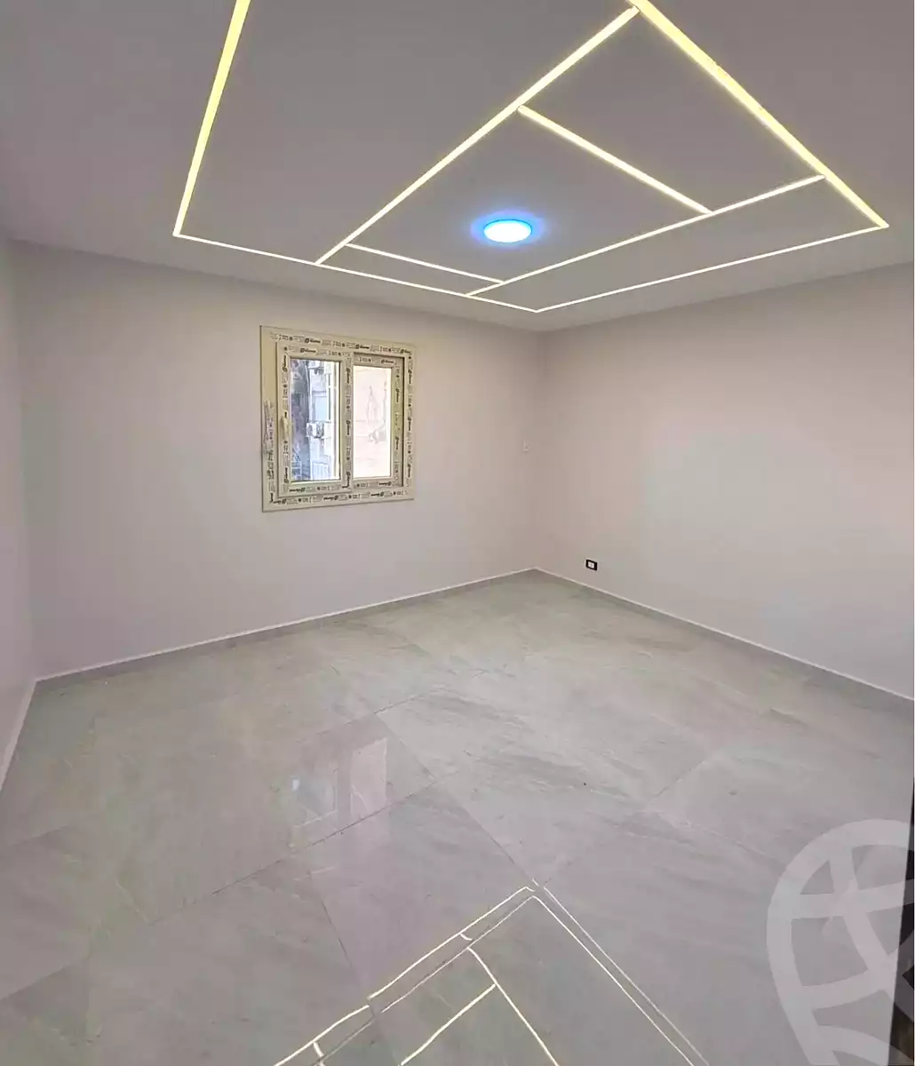 https://aqarmap.com.eg/ar/listing/7223415-for-sale-alexandria-sydy-bshr-tryq-ljysh