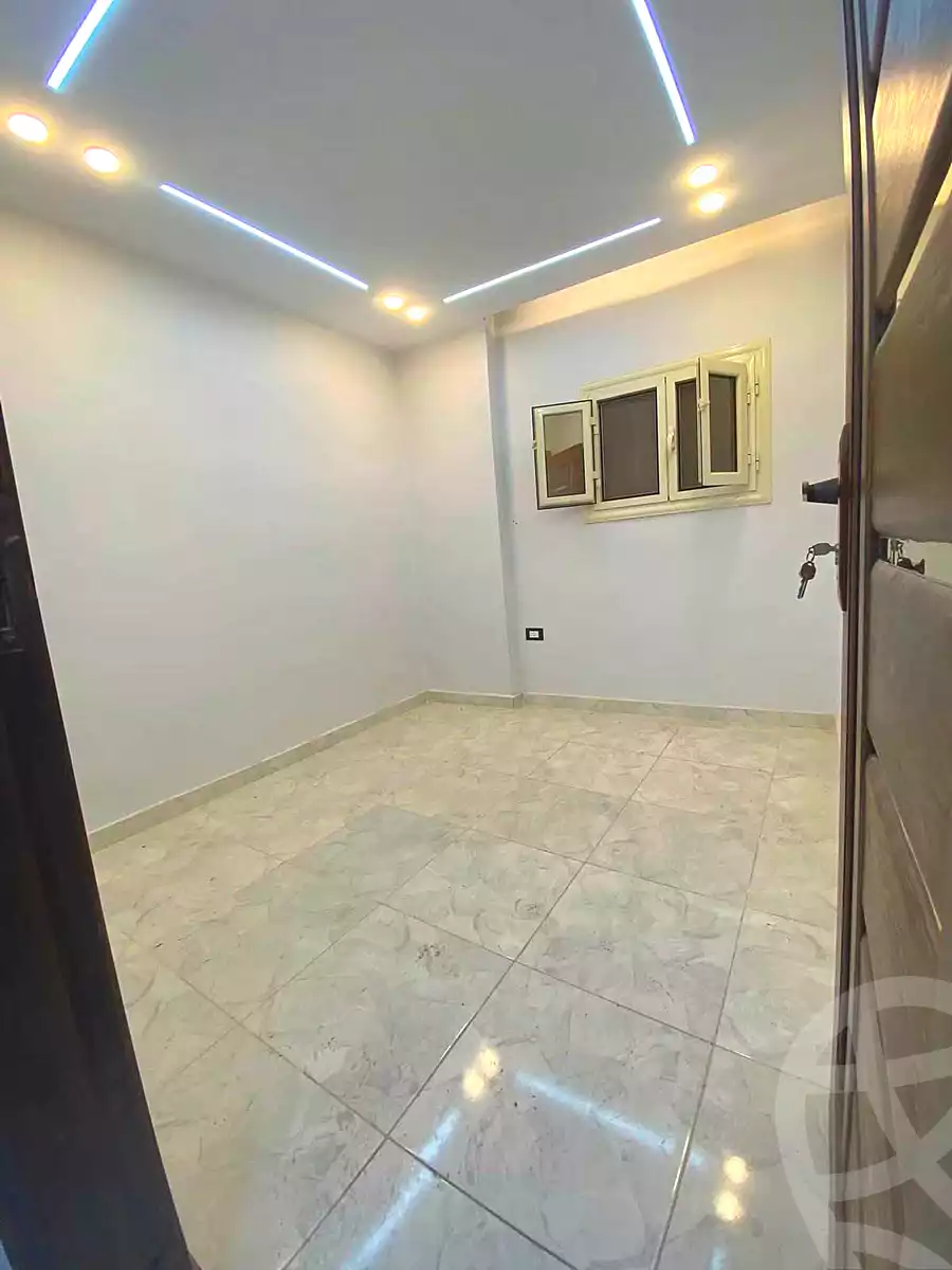 https://aqarmap.com.eg/ar/listing/7223438-for-sale-alexandria-bahray-el-anfoshy-sidi-yakout-st