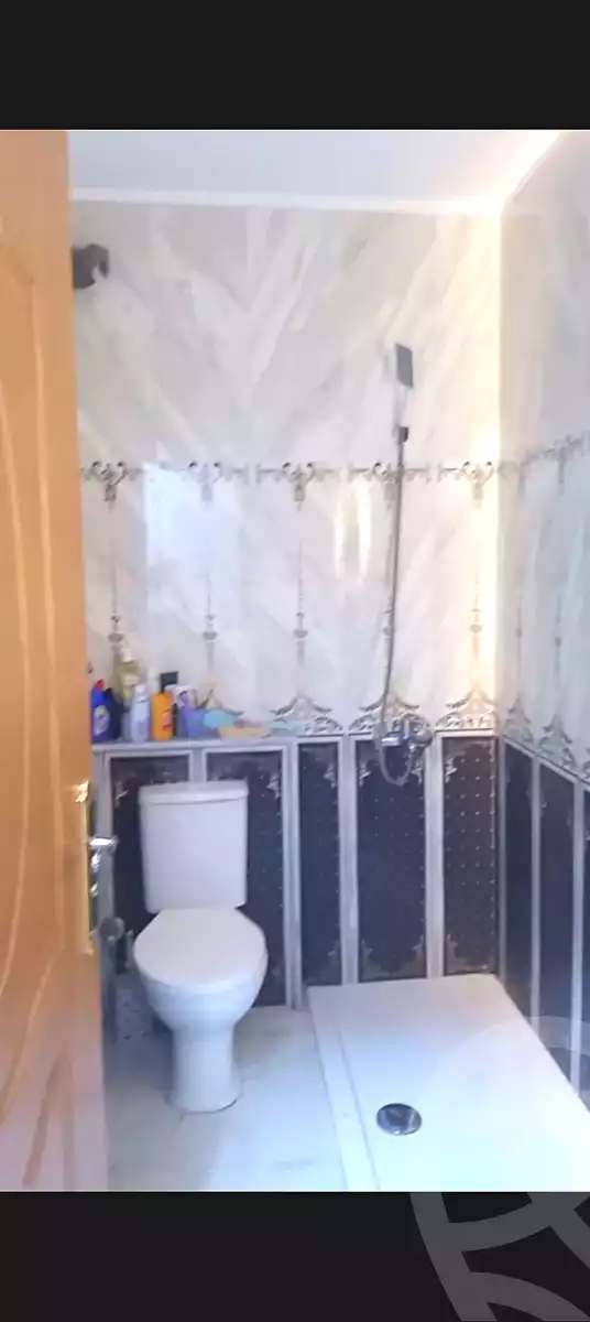 https://aqarmap.com.eg/ar/listing/7223527-for-sale-cairo-ain-shams-6-october-st