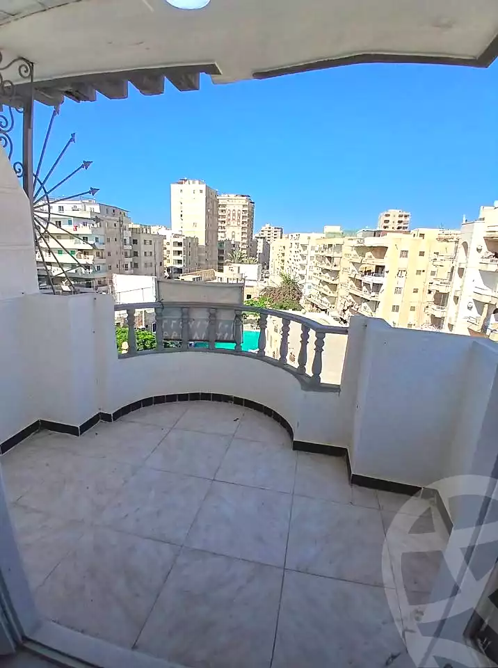 https://aqarmap.com.eg/en/listing/7223631-for-sale-alexandria-al-agamy-shataa-el-nakheel-street-10
