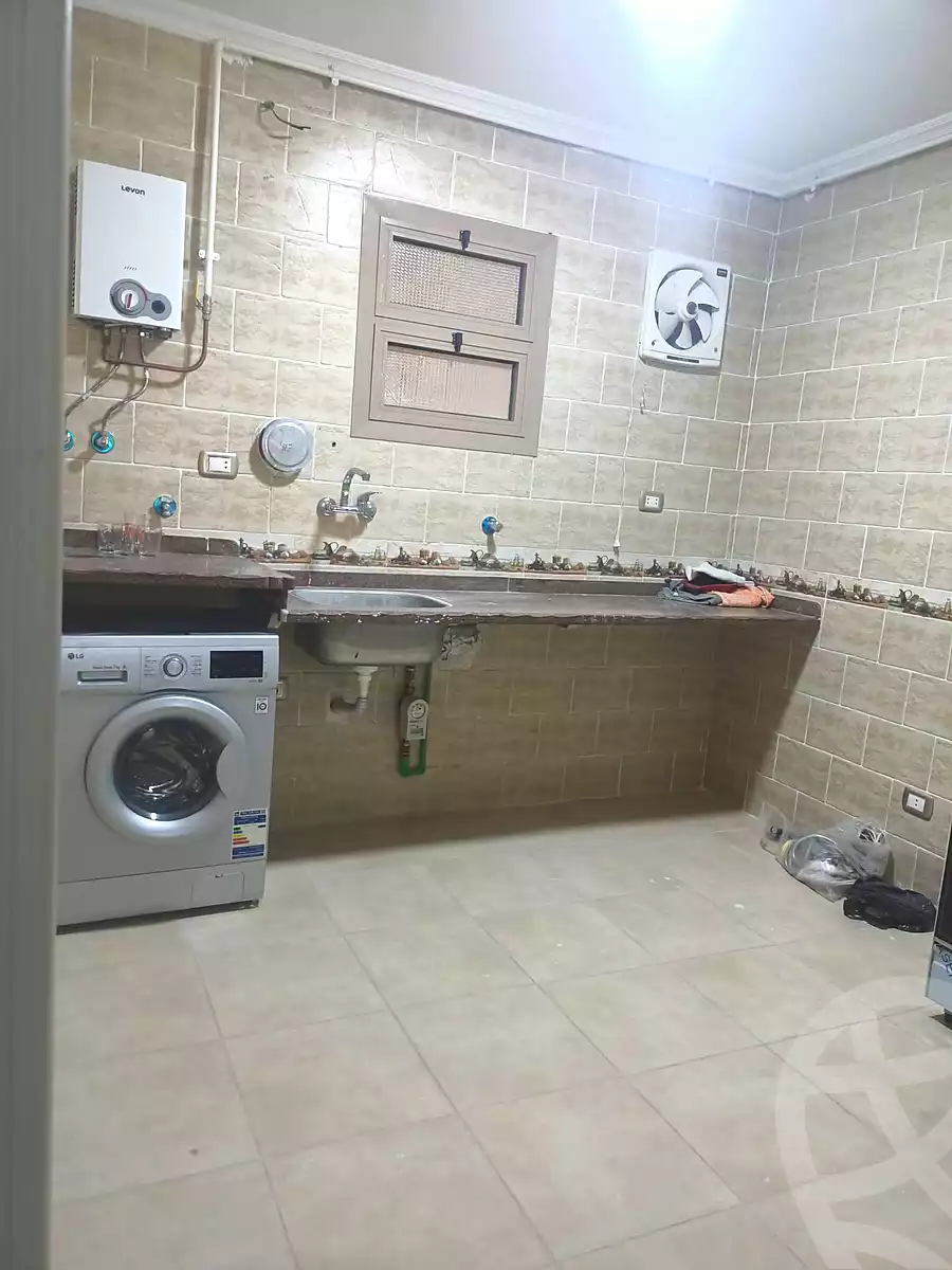 https://aqarmap.com.eg/ar/listing/7223828-for-rent-alexandria-al-agamy-el-hanouvel-kasr-al-quiri-st-1
