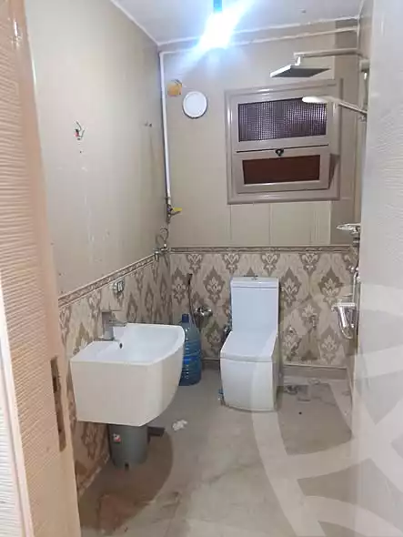 https://aqarmap.com.eg/ar/listing/7223836-for-sale-cairo-helwan-mahmoud-khater-st
