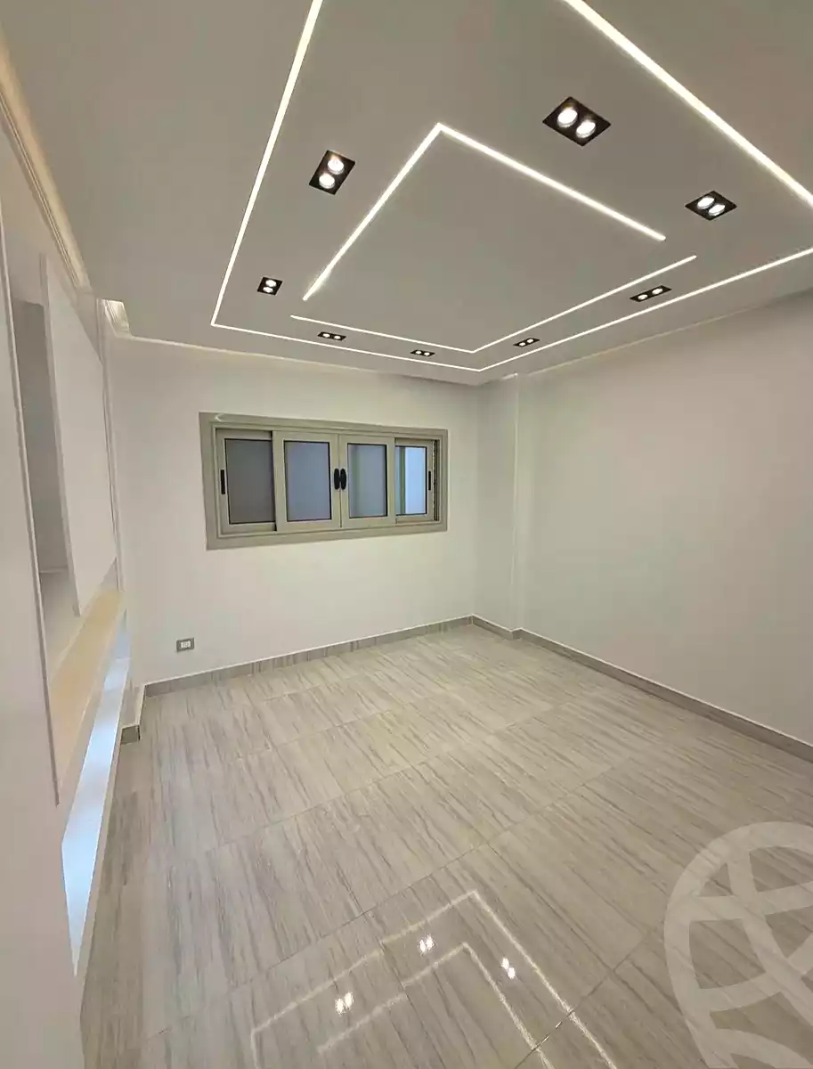 https://aqarmap.com.eg/ar/listing/7223890-for-sale-alexandria-al-agamy-lbytsh-bianchiii-el-bashwat-st