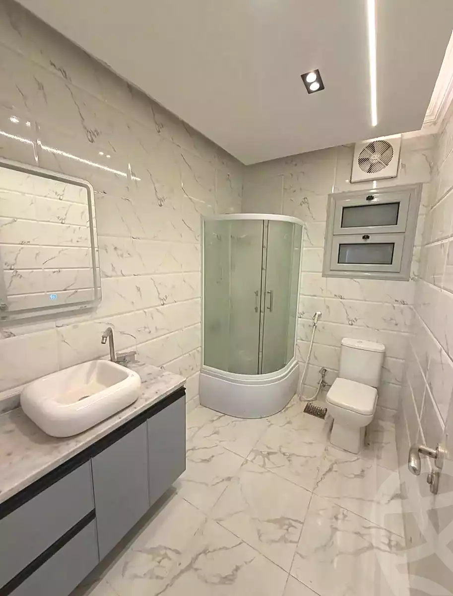 https://aqarmap.com.eg/ar/listing/7223890-for-sale-alexandria-al-agamy-lbytsh-bianchiii-el-bashwat-st