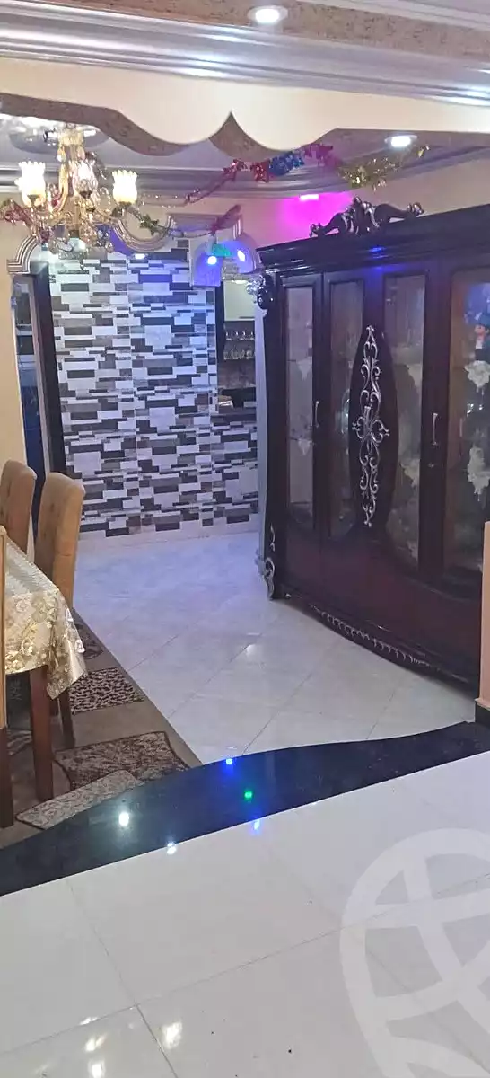 https://aqarmap.com.eg/ar/listing/7223909-for-sale-cairo-ain-shams-ain-shams-el-sharkia-sedky-st