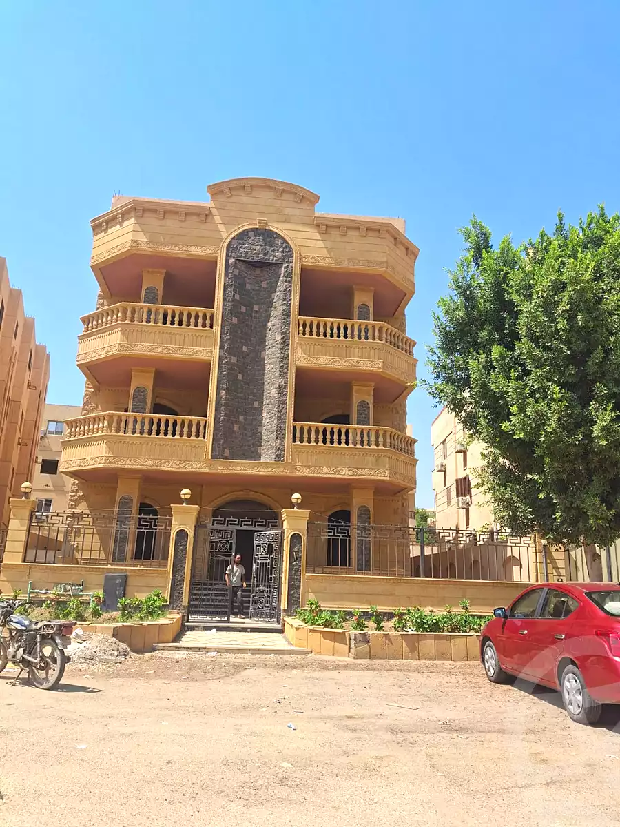 https://aqarmap.com.eg/ar/listing/7223924-for-sale-cairo-new-cairo-el-banafsg-el-banafsag-11-suleiman-al-halabi-st
