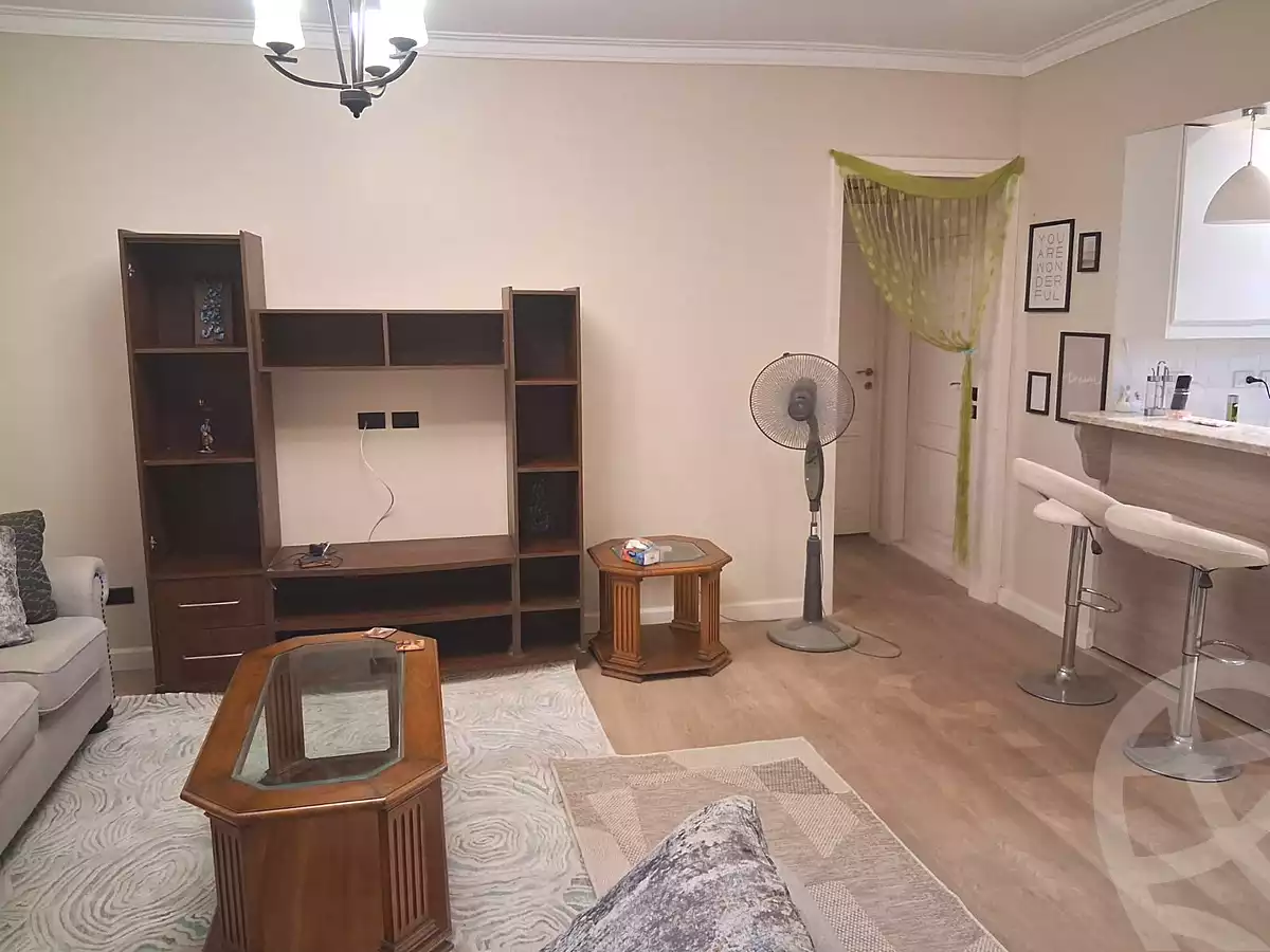 https://aqarmap.com.eg/en/listing/7223941-for-sale-cairo-new-cairo-compounds-zohour-life-compound