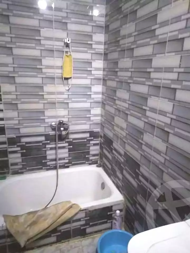 https://aqarmap.com.eg/ar/listing/7223995-for-rent-cairo-faisal-el-tawabeq-el-mansheya-st