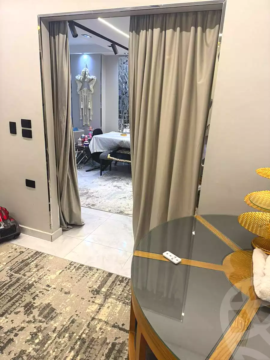 https://aqarmap.com.eg/ar/listing/7224056-for-rent-cairo-ain-shams-el-naam-mostafa-hafez-st