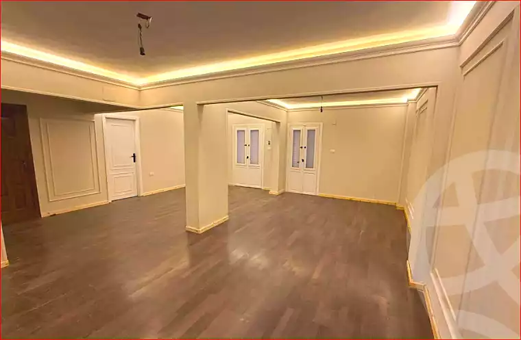 https://aqarmap.com.eg/ar/listing/7224111-for-sale-cairo-helwan-azam-mosque-st