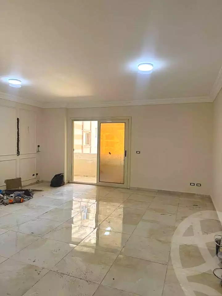 https://aqarmap.com.eg/ar/listing/7224448-for-sale-alexandria-lsywf-city-light-compound