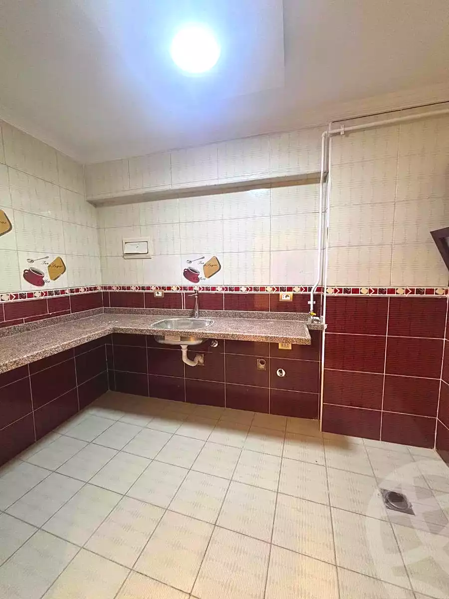 https://aqarmap.com.eg/en/listing/7224527-for-sale-alexandria-sydy-bshr-sydy-bshr-bhry-shr-mhmwd-l-yswy