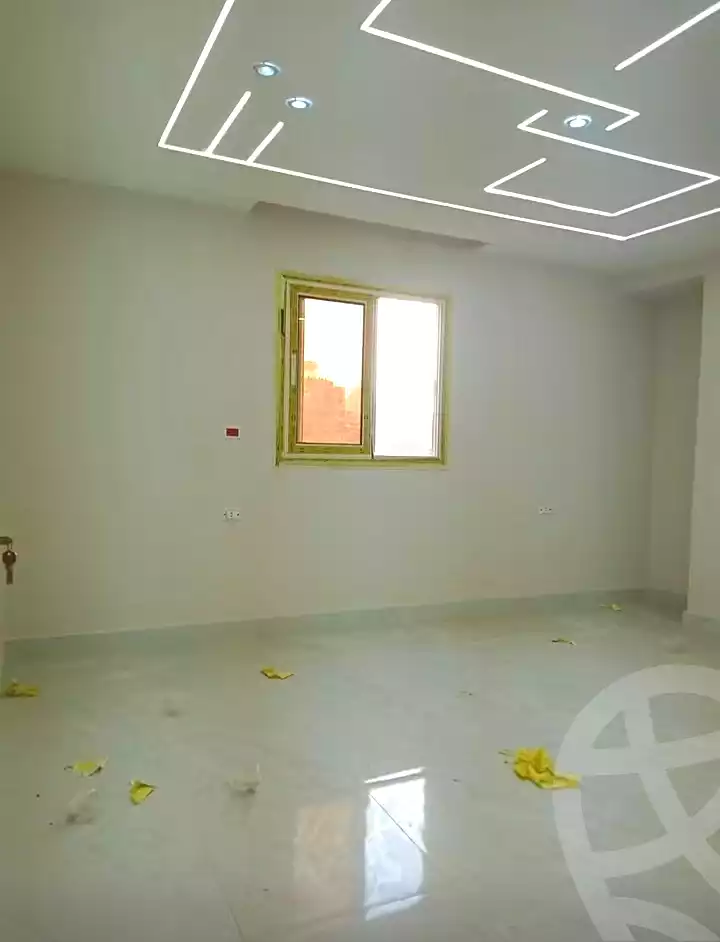 https://aqarmap.com.eg/ar/listing/7224578-for-sale-cairo-el-haram-el-lebeny-soltan-khattab-st