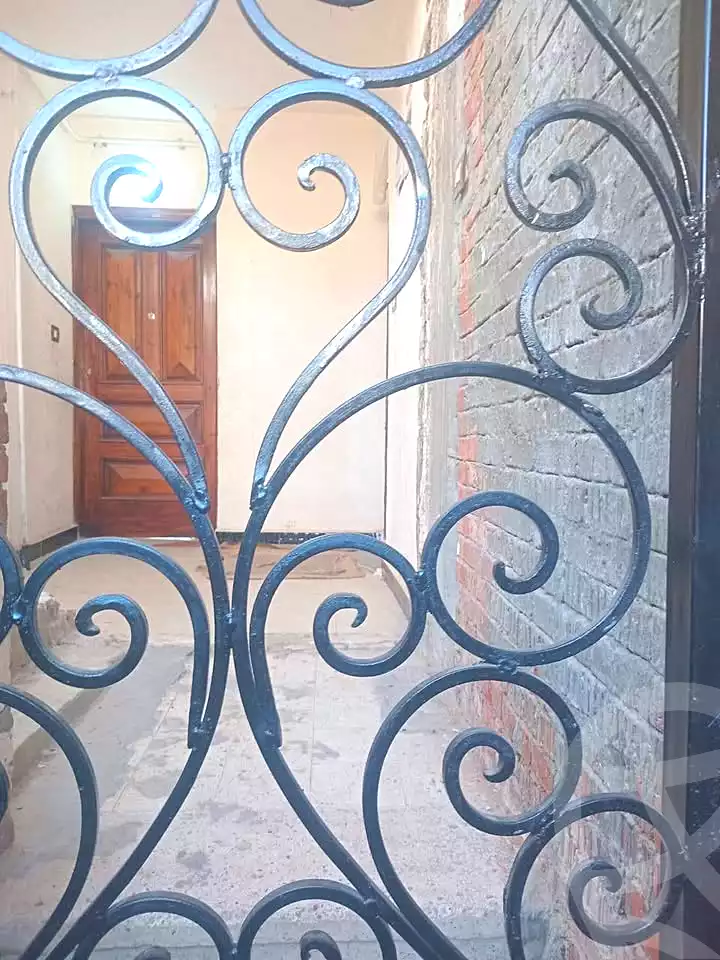 https://aqarmap.com.eg/en/listing/7224873-for-sale-alexandria-al-agamy-el-hanouvel-el-warsha-st