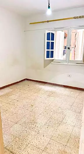 https://aqarmap.com.eg/ar/listing/7225122-for-sale-alexandria-al-agamy-el-hanouvel-el-kholafaa-el-rashdeen-st