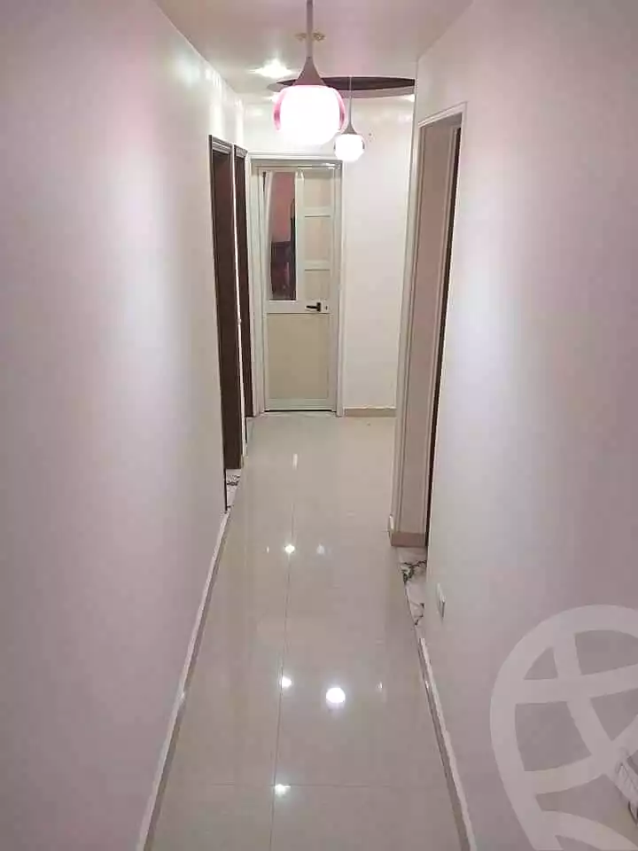 https://aqarmap.com.eg/ar/listing/7225261-for-sale-cairo-helwan-helwan-el-sharkeya-ryad-pasha-st