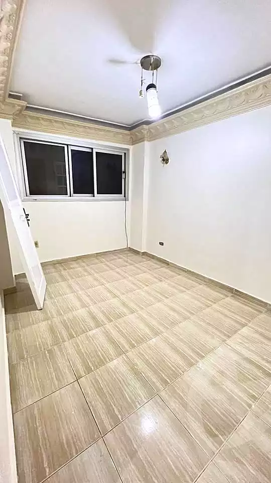 https://aqarmap.com.eg/ar/listing/7225362-for-rent-alexandria-sydy-bshr-sydy-bshr-bhry-shr-mhmwd-l-yswy