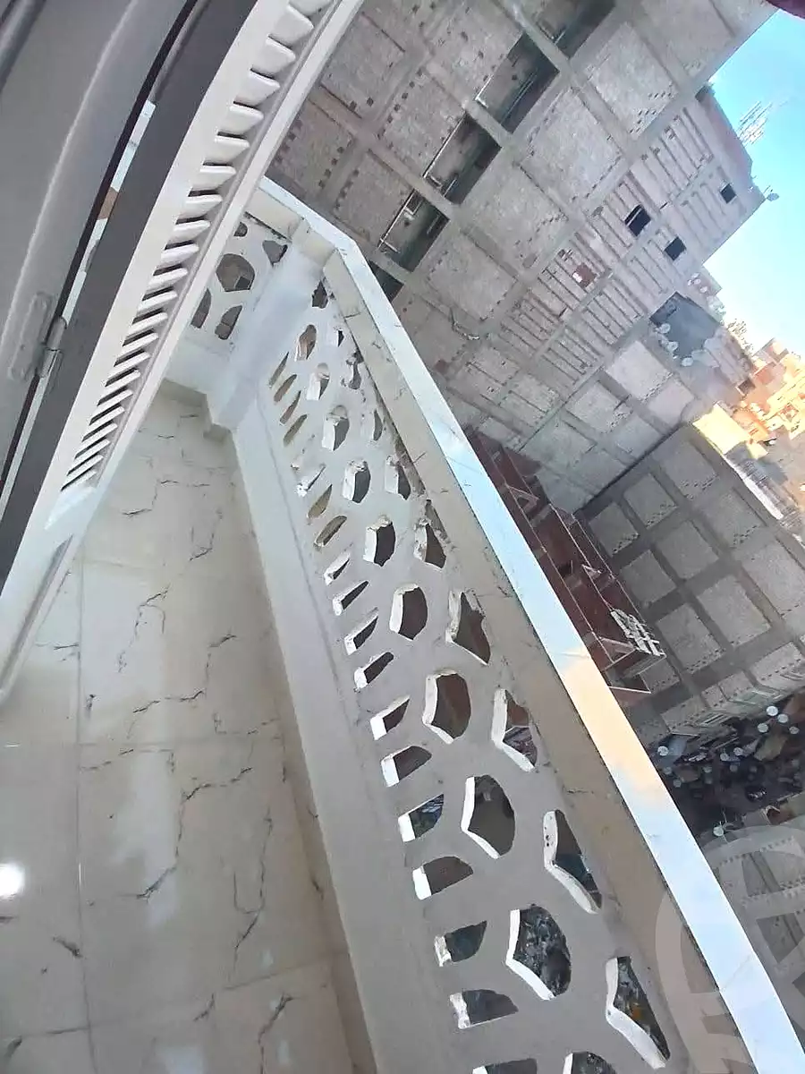 https://aqarmap.com.eg/en/listing/7225446-for-sale-alexandria-lsywf-el-falki