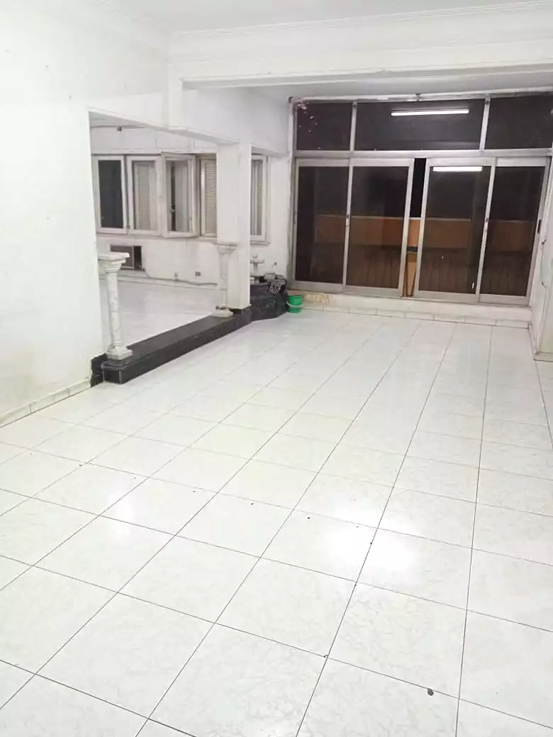 https://aqarmap.com.eg/ar/listing/7225450-for-sale-cairo-heliopolis-roxy-square-al-ahram-st