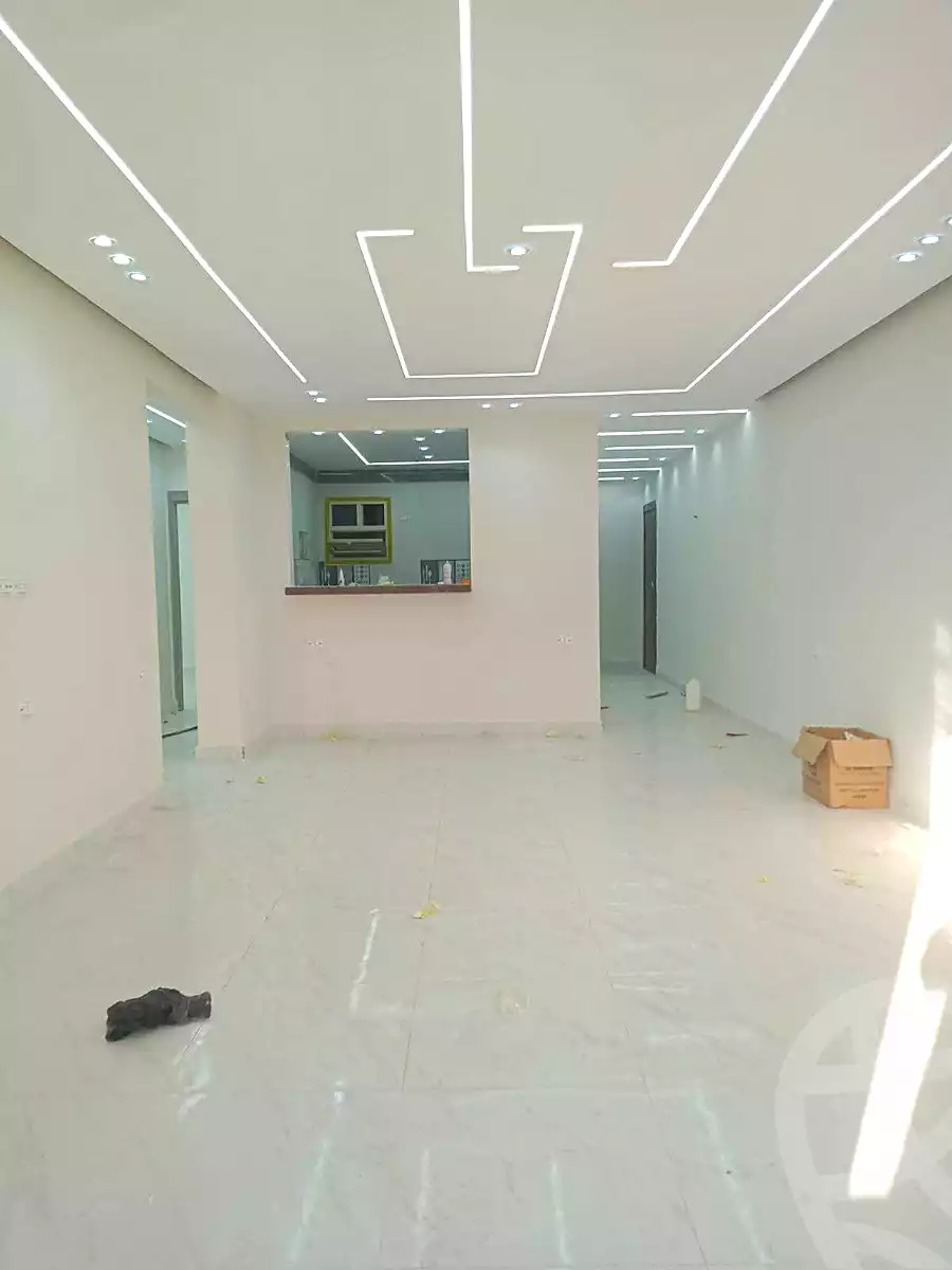 https://aqarmap.com.eg/ar/listing/7225469-for-sale-cairo-el-haram-el-lebeny-soltan-khattab-st