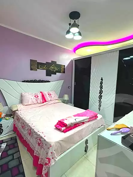 https://aqarmap.com.eg/ar/listing/7225593-for-sale-cairo-el-haram-shareaa-khatem-el-morsalen