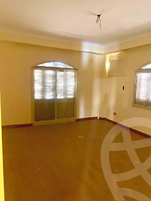 https://aqarmap.com.eg/en/listing/7225490-for-sale-cairo-faisal-kafr-tohormos-queen-nazli-st