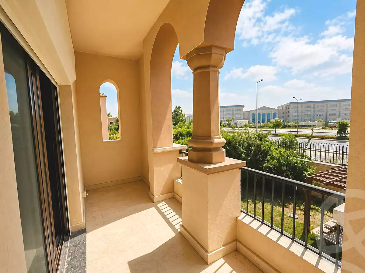 4 BR Townhouse in Mivida, photo 4 of 5
