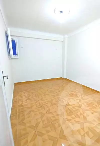https://aqarmap.com.eg/en/listing/7225899-for-sale-alexandria-lsywf-el-falki