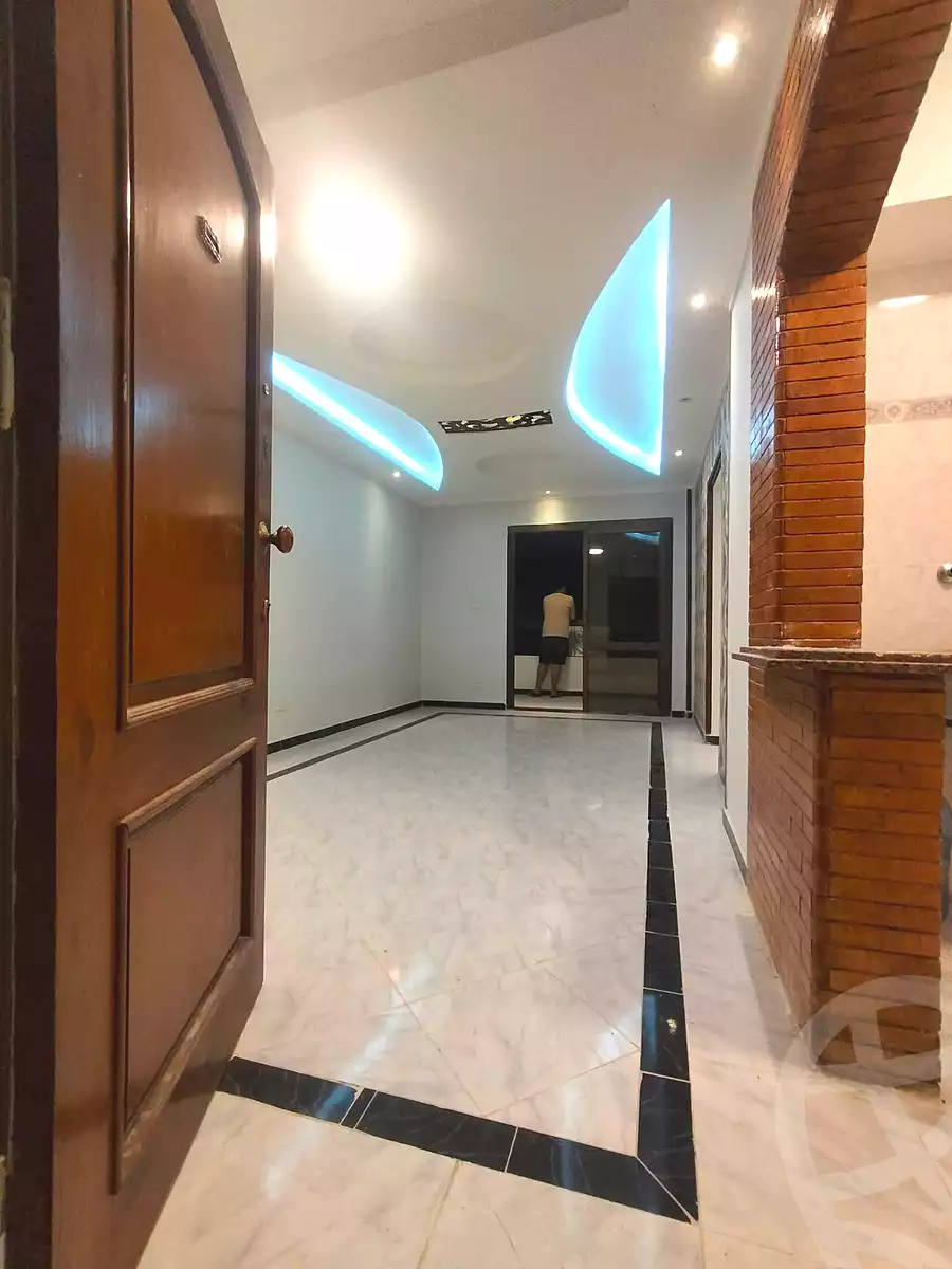https://aqarmap.com.eg/en/listing/7225946-for-sale-alexandria-al-agamy-shataa-el-nakheel