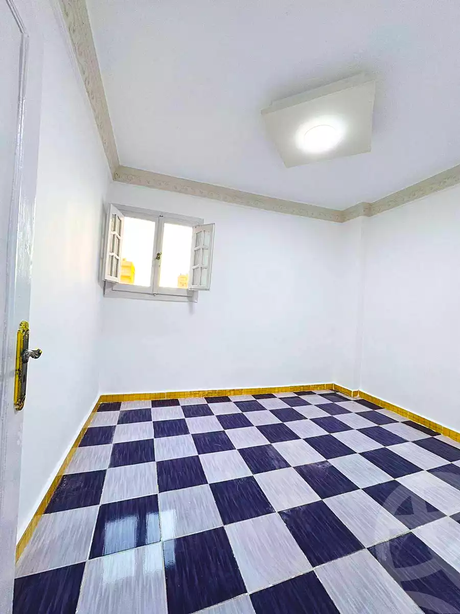 https://aqarmap.com.eg/ar/listing/7226087-for-sale-alexandria-al-agamy-shataa-el-nakheel