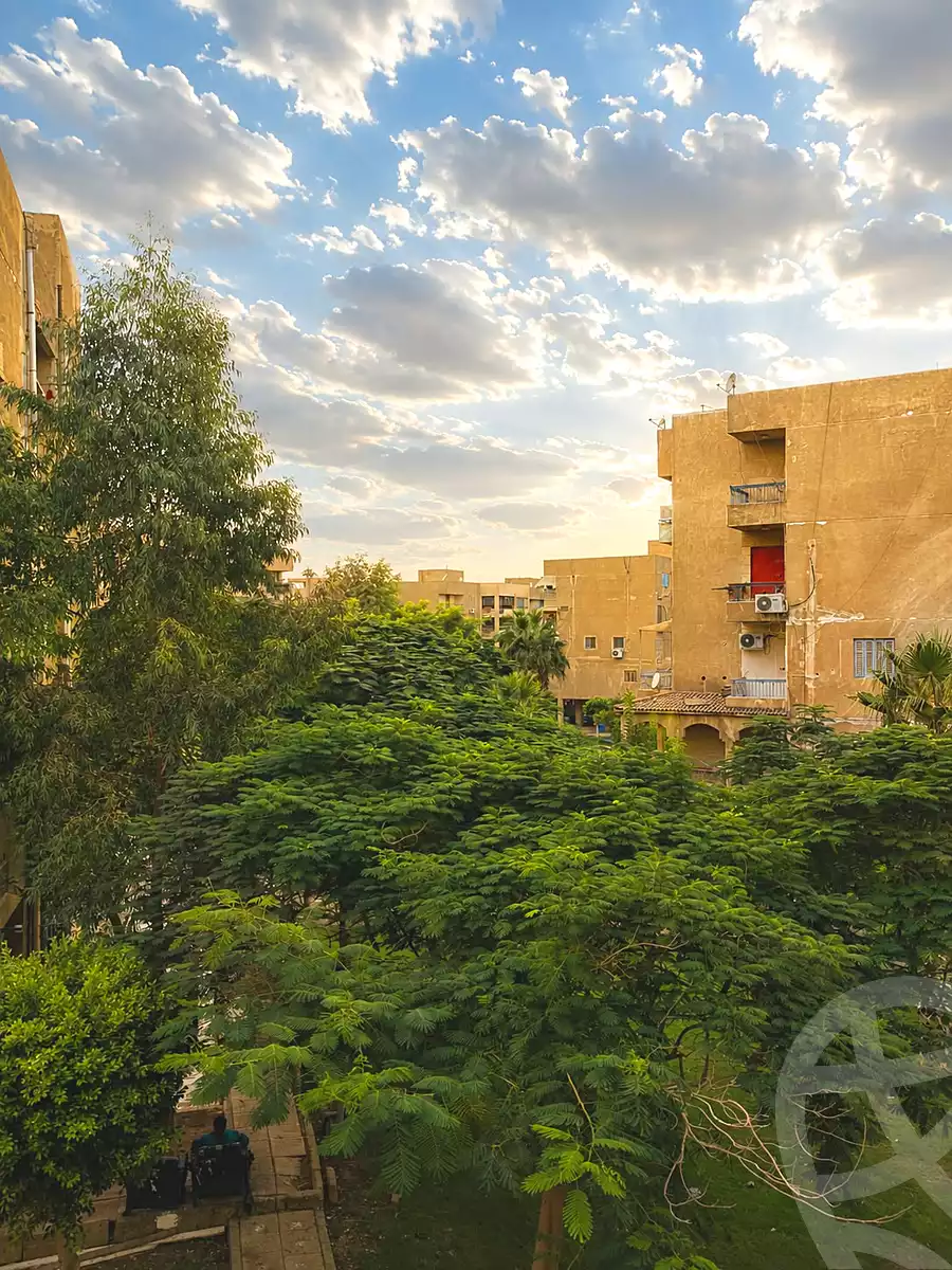 https://aqarmap.com.eg/ar/listing/7226389-for-rent-cairo-6th-of-october-el-ahyaa-neighborhood-8th-lmjwr-lthny