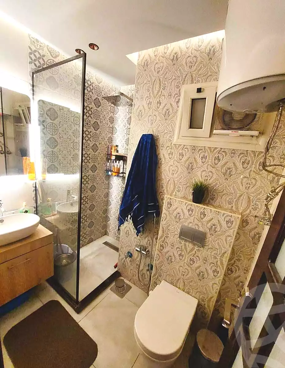 https://aqarmap.com.eg/ar/listing/7226511-for-sale-cairo-ain-shams-el-naam-mohammed-ezzat-tamom-st