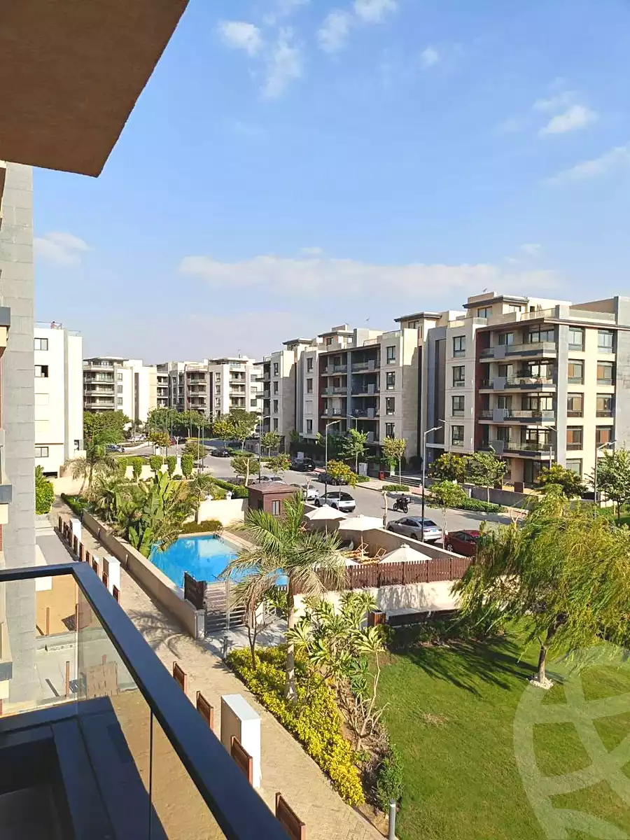 https://aqarmap.com.eg/en/listing/7226532-for-sale-cairo-new-cairo-compounds-azad