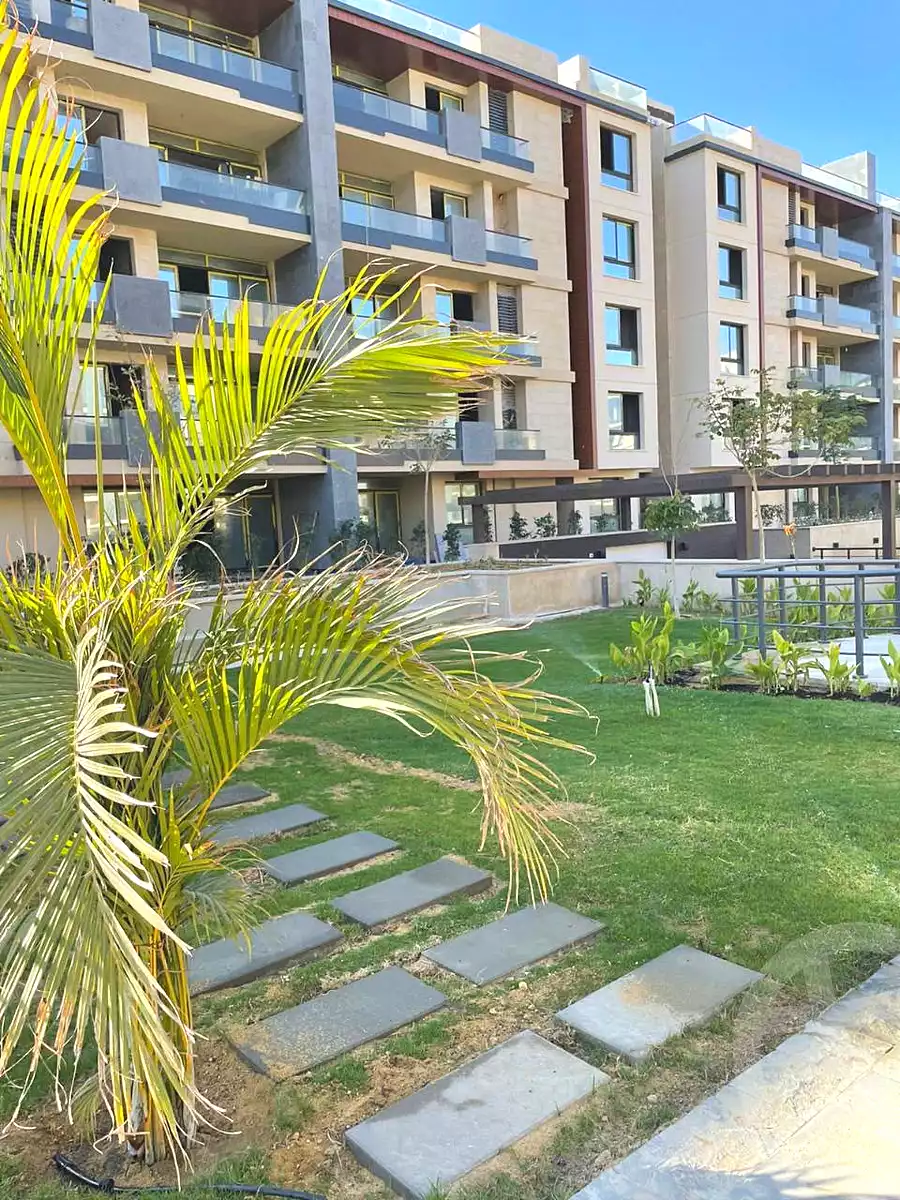 https://aqarmap.com.eg/ar/listing/7226650-for-sale-cairo-new-cairo-compounds-azad