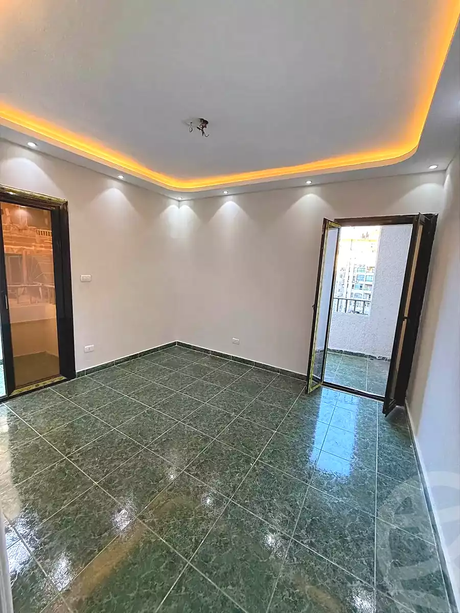https://aqarmap.com.eg/en/listing/7226783-for-sale-alexandria-el-asafra-shr-45