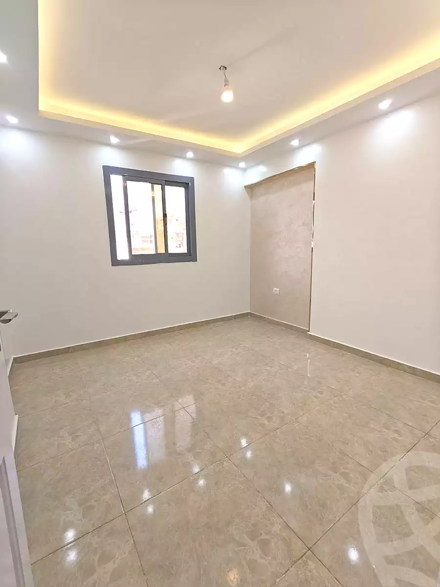 https://aqarmap.com.eg/ar/listing/7226932-for-sale-alexandria-el-asafra-l-sfr-bhry