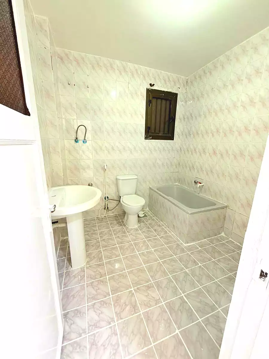 https://aqarmap.com.eg/en/listing/7226953-for-sale-alexandria-al-agamy-shataa-el-nakheel