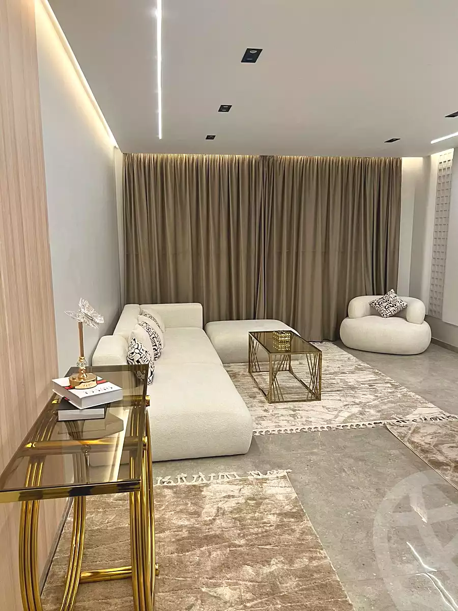https://aqarmap.com.eg/en/listing/7227128-for-rent-cairo-new-cairo-compounds-hyde-park-centre-ville-hyde-park