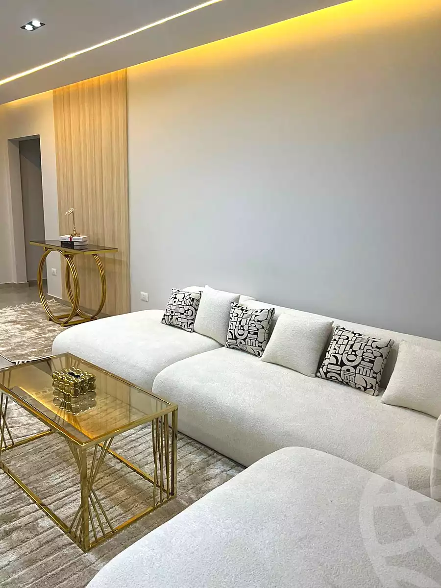 https://aqarmap.com.eg/en/listing/7227128-for-rent-cairo-new-cairo-compounds-hyde-park-centre-ville-hyde-park