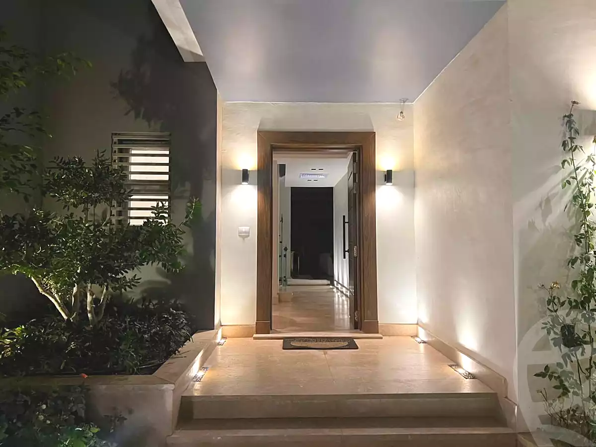 https://aqarmap.com.eg/en/listing/7227178-for-rent-cairo-new-cairo-compounds-hyde-park-centre-ville-hyde-park