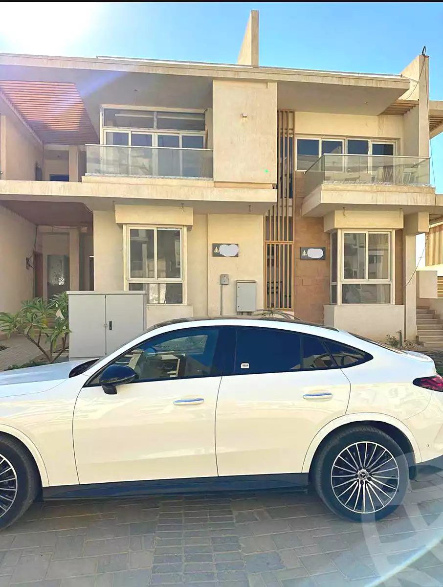 https://aqarmap.com.eg/ar/listing/7227413-for-sale-cairo-new-cairo-compounds-mwntn-fyw-y-syty-mountain-park-mountain-view-icity