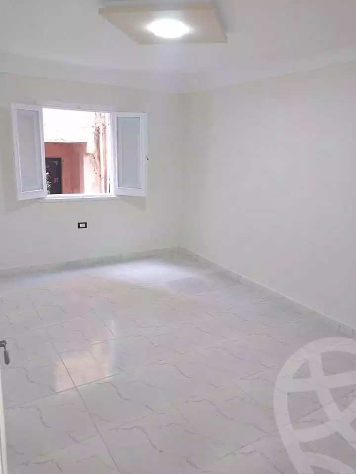 https://aqarmap.com.eg/ar/listing/7227603-for-sale-alexandria-al-agamy-el-hanouvel