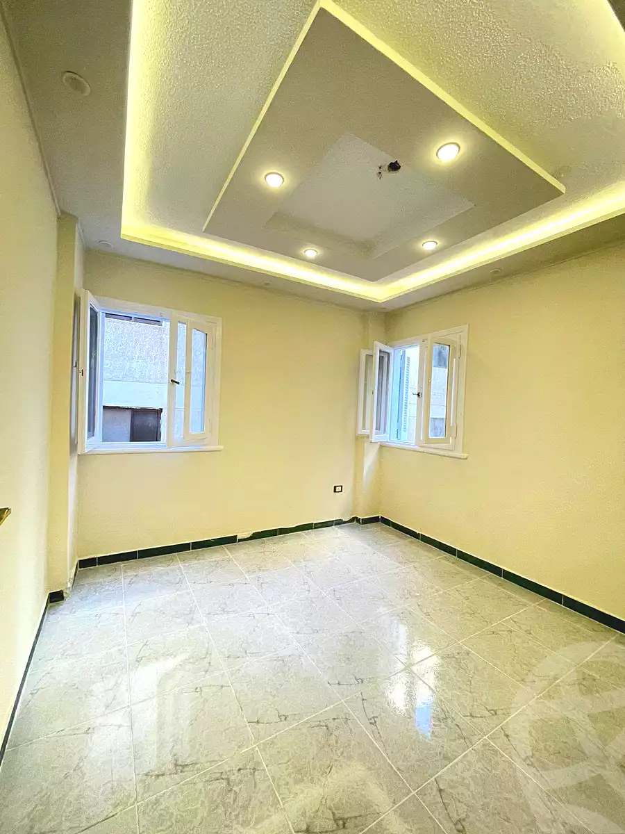 https://aqarmap.com.eg/en/listing/7227633-for-sale-alexandria-al-agamy-shataa-el-nakheel-street-10