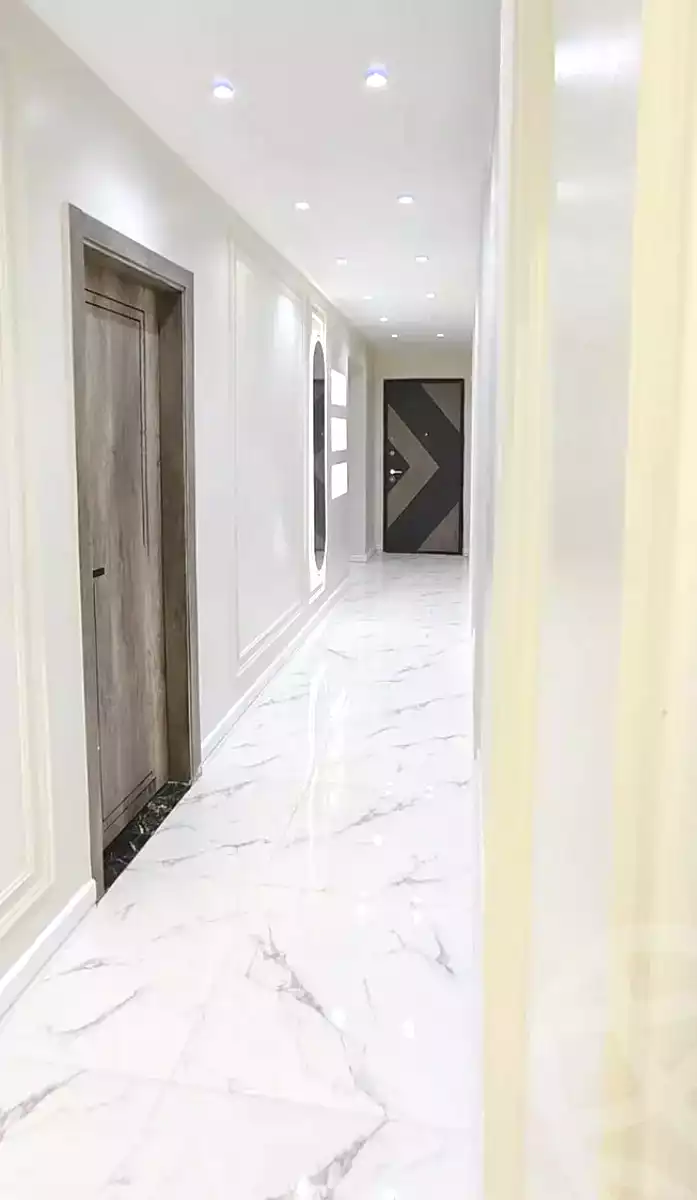 https://aqarmap.com.eg/ar/listing/7227824-for-sale-alexandria-al-agamy-el-hanouvel