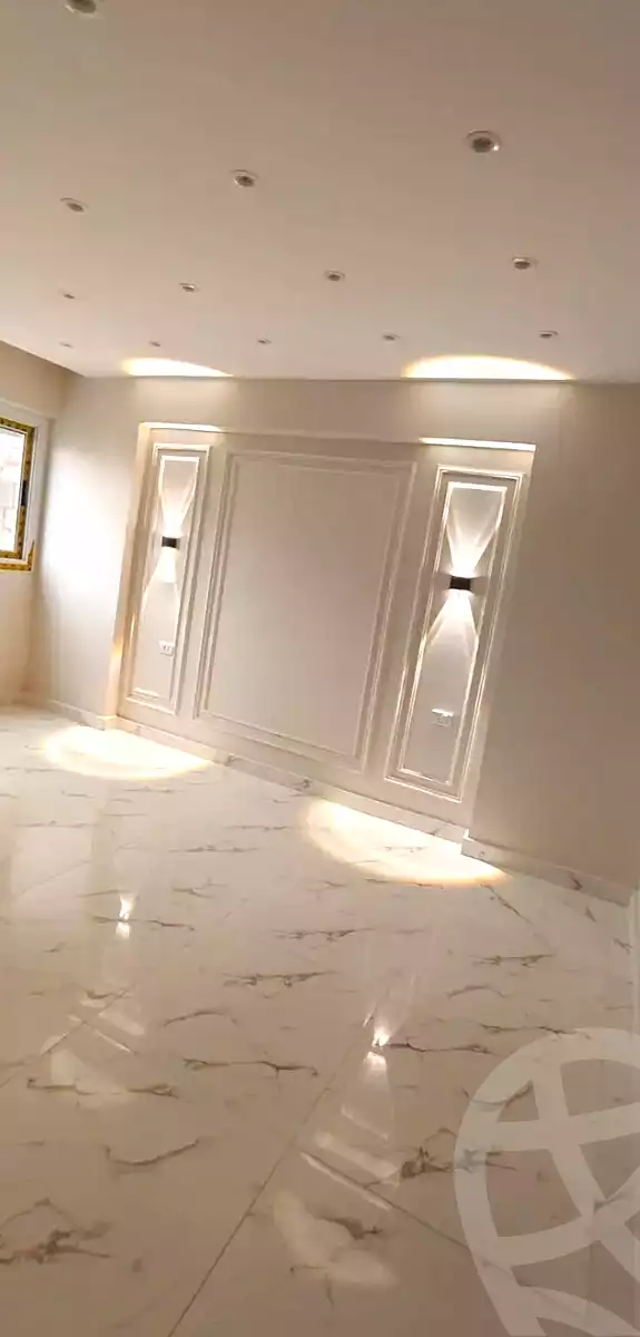 https://aqarmap.com.eg/ar/listing/7227824-for-sale-alexandria-al-agamy-el-hanouvel