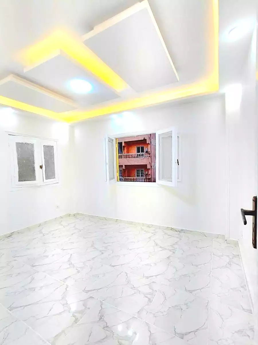 https://aqarmap.com.eg/ar/listing/7227848-for-sale-alexandria-al-agamy-shataa-el-nakheel
