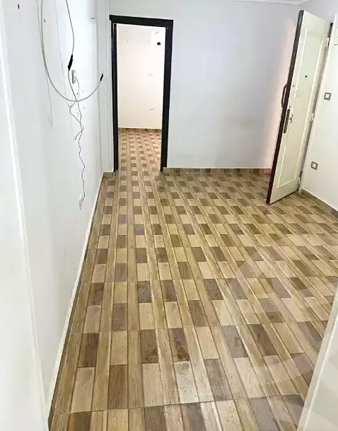 https://aqarmap.com.eg/ar/listing/7228127-for-sale-alexandria-sydy-bshr-sydy-bshr-bhry-abo-rdees-st