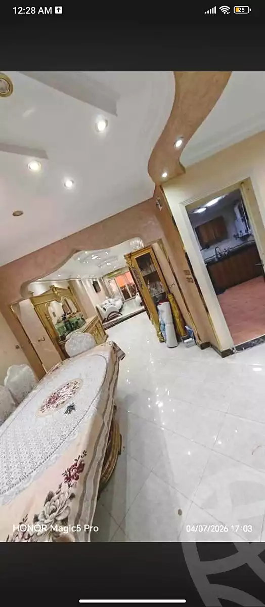 https://aqarmap.com.eg/en/listing/7228318-for-sale-cairo-helwan-helwan-el-sharkeya-mostafa-safwat-st
