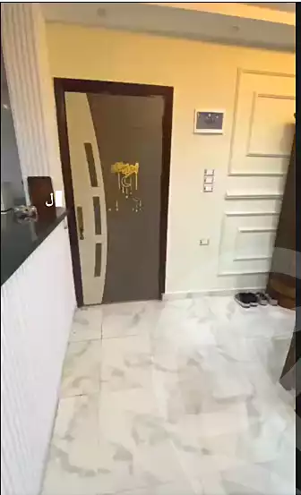 https://aqarmap.com.eg/ar/listing/7228356-for-rent-alexandria-al-agamy-el-hanouvel-abo-el-shawareb-st